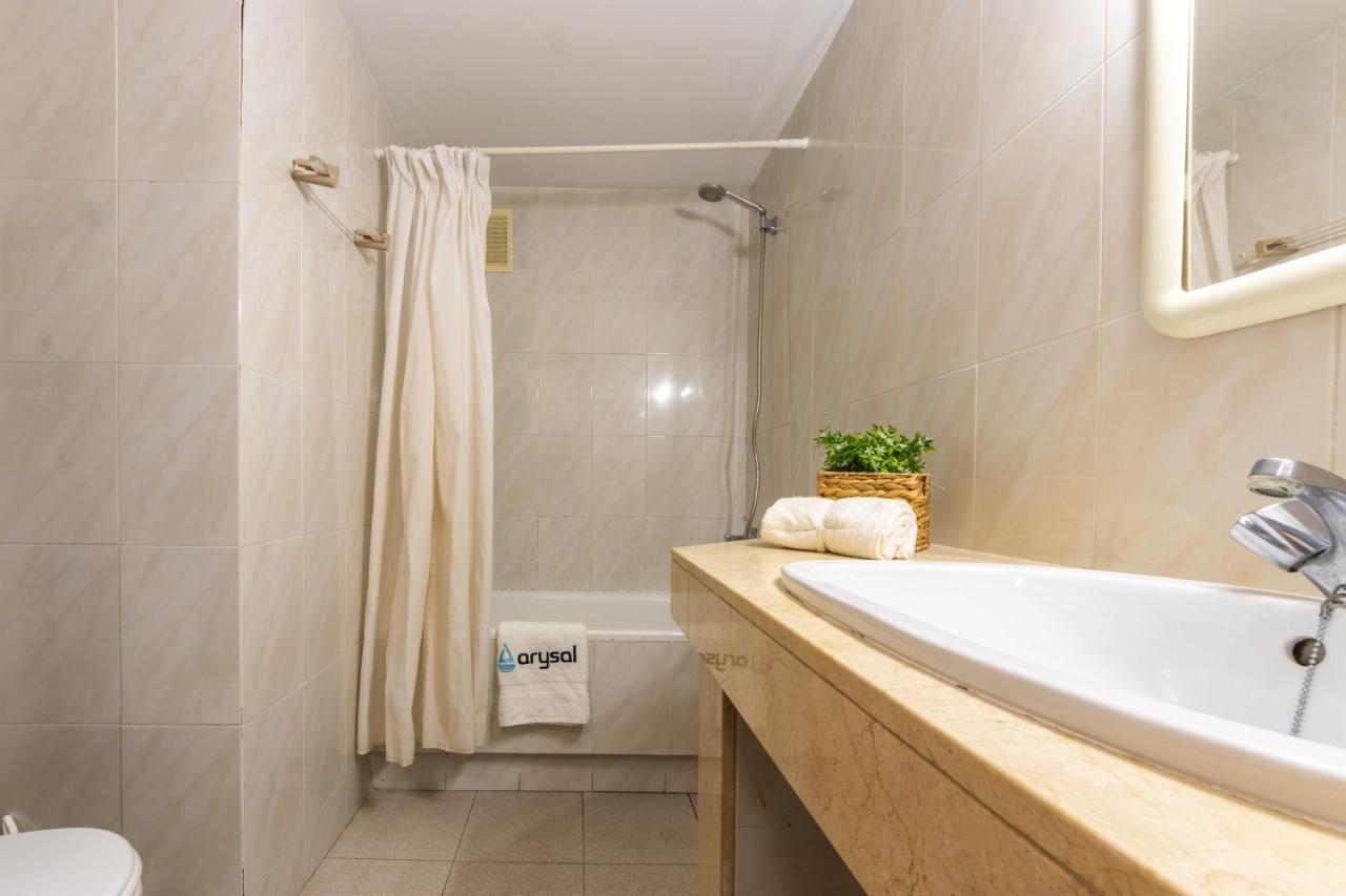 Apartamentos Varadero Arysal ซาลอว์ ภายนอก รูปภาพ